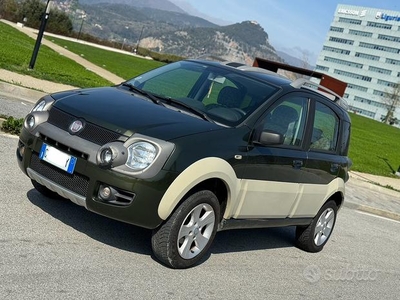 Fiat panda cross 1.3 mjt unico propietario garanzi