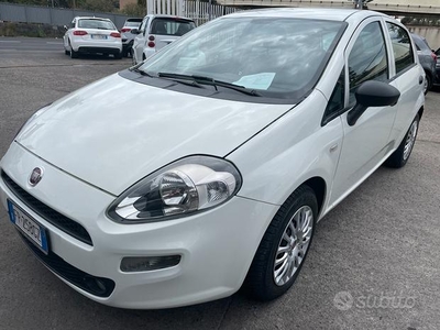 Fiat Punto 1.3 MJT II S&S 95 CV 5 porte Street