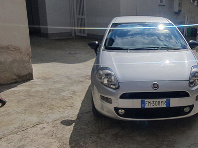 Fiat Punto 2017 1.2 gpl NEOPATENTATI