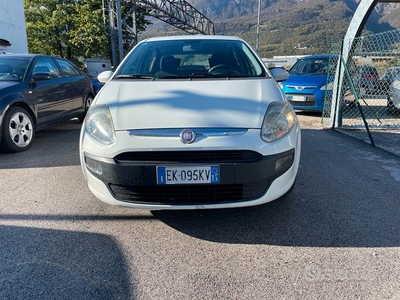 Fiat Punto Evo 1.4 5 porte Dynamic GPL NEOPATENTAT