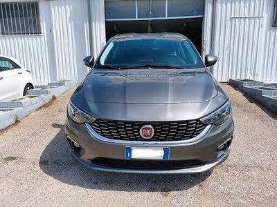 Fiat Tipo 1.3 Mjt 4 porte Lounge