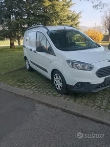 FORD Tourneo Courier - 2018