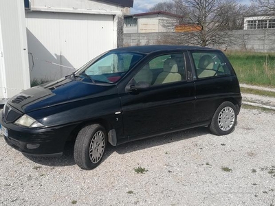 Lancia Y 1.2i cat 8v km60000