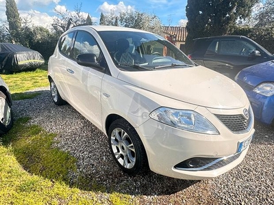 Lancia Ypsilon 1.2 benzina