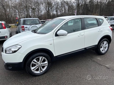 Nissan Qashqai 2.0 dCi DPF 4WD aut. Tekna