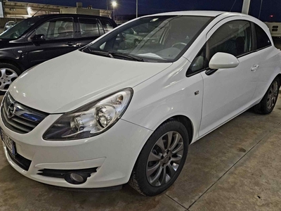 OPEL Corsa 4ª serie