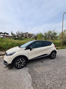 RENAULT Captur 1ª serie - 2015