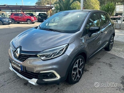Renault captur 1.5 dci automatica neopatentati