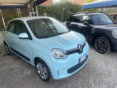 RENAULT TWINGO 1.0 BENZINA UNICOPROPRIETARIO/PERMU