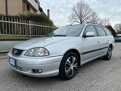 Toyota Avensis 1.8i 16V cat Station Wagon Euro