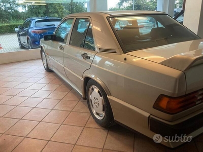 Usato 1987 Mercedes 190 Benzin (25.000 €)