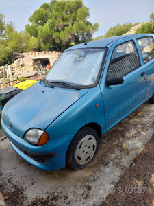 Usato 2000 Fiat 600 Benzin (900 €)