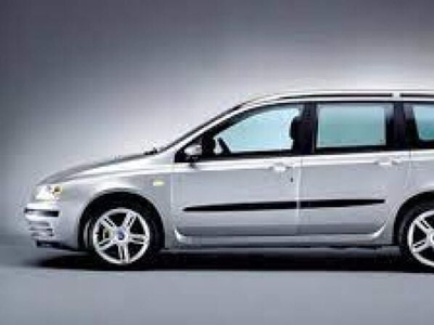 Usato 2005 Fiat Stilo 1.9 Diesel 101 CV (1.450 €)