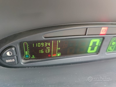 Venduto Citroën Xsara Picasso 1.6i 16. - auto usate in vendita