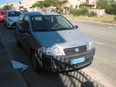Usato 2006 Fiat Punto Benzin (4.000 €)