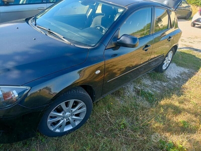 Usato 2007 Mazda 3 1.6 Benzin 105 CV (3.500 €)