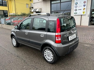 Usato 2011 Fiat Panda 4x4 1.2 Benzin 69 CV (7.950 €)