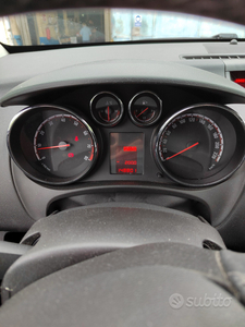 Usato 2013 Opel Meriva 1.4 Benzin 120 CV (5.000 €)