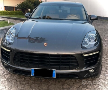 Usato 2014 Porsche Macan S 3.0 Diesel 250 CV (28.000 €)