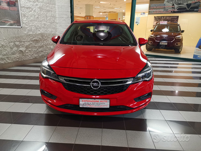Usato 2017 Opel Astra 1.6 Diesel 95 CV (12.700 €)