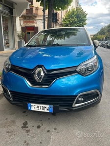 Usato 2017 Renault Captur Benzin (14.000 €)