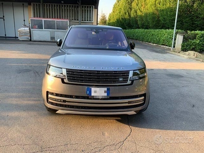 Usato 2023 Land Rover Range Rover 3.0 El_Hybrid 351 CV (166.900 €)