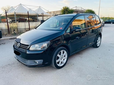 Volkswagen Touran 1.6 TDI DSG Comfortline