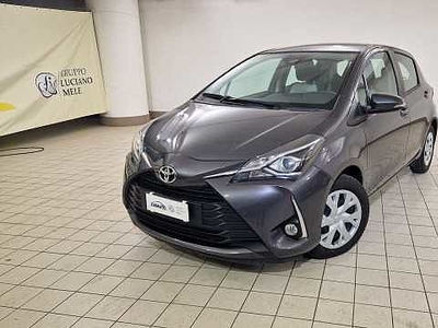 Toyota Yaris 1.0 72 CV 5 porte Business da Glm . (L'Auto)