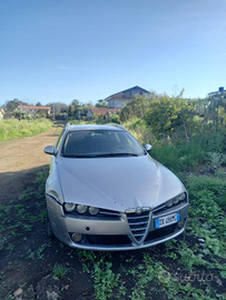 Alfa Romeo 159