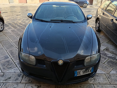 Alfa romeo gt