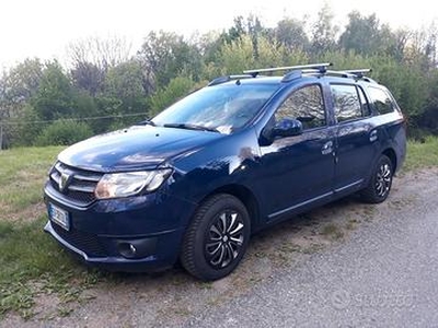 DACIA LOGAN 3ª serie - 2014 CON LETTO PER CAMPING