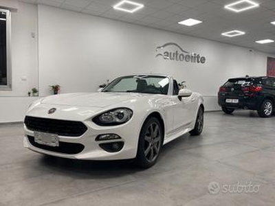 Fiat 124 Spider