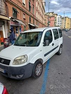 Fiat doblo 1.6 natural power active