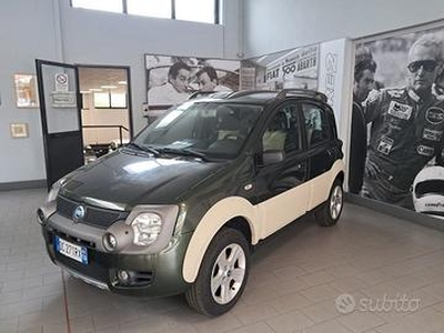 FIAT Panda 1.3 MJT 16V 4x4 Cross