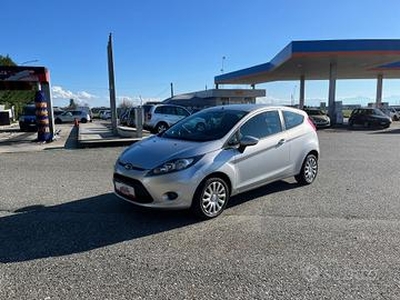 Ford Fiesta 1.4 3 porte Bz.- GPL