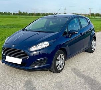 FORD FIESTA CON GARANZIA FINO A 2 ANNI