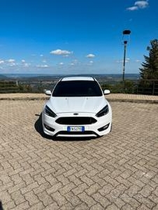 Ford Focus St Line