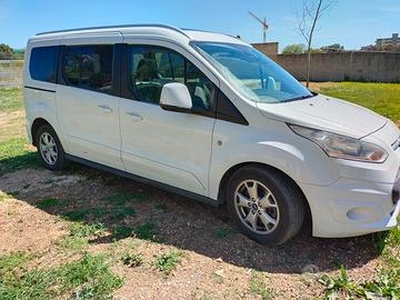 Ford tourneo connect 2s 1.6 tdi panorama