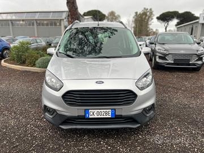 Ford Transit Courier 1.0 EcoBoost 100CV S&S Plus
