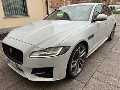 Jaguar xf 2.0 180cv 2017