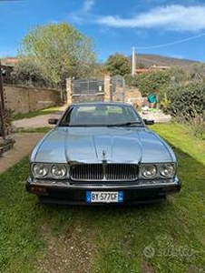 Jaguar xj-40 epoca