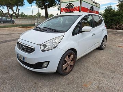 KIA Venga 1.6 diesel anno - 2010