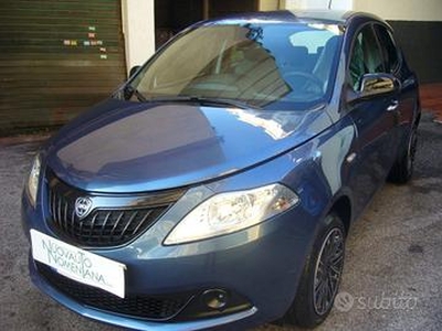 LANCIA Ypsilon 1.0 FireFly Hybrid Silver Plus 5°