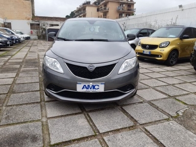 Lancia Ypsilon 1.2 69 CV 5 porte GPL Ecochic Silver usato