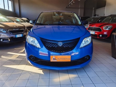 Lancia Ypsilon 1.3 MJT 95 CV 5 porte S&S Elefantino Blu