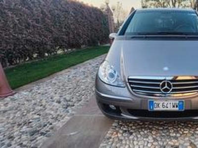 Mercedes-benz A 200 A 200 CDI Avantgarde