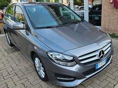 Mercedes-benz B 180 d Automatic Business KAMERA-AN