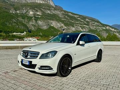 Mercedes-Benz C220 CDI Avangarde BlueEfficiency