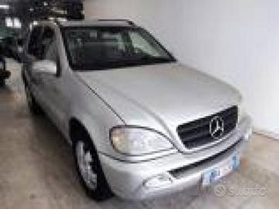 MERCEDES-BENZ ML 270 turbodiesel cat CDI