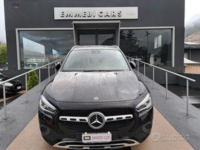 Mercedes gla 200 d 150 cv sport auto